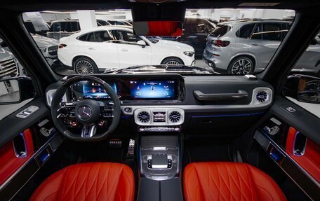 Mercedes-Benz E-Класс, 2025 год, 32 890 000 рублей, 23 фотография