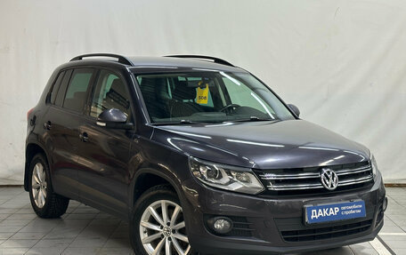 Volkswagen Tiguan I, 2016 год, 1 580 000 рублей, 2 фотография