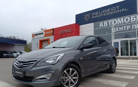 Hyundai Solaris II рестайлинг, 2016 год, 1 000 000 рублей, 3 фотография