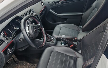 Volkswagen Jetta VI, 2016 год, 1 400 000 рублей, 6 фотография