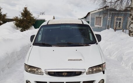 Hyundai H-1 II рестайлинг, 2000 год, 160 000 рублей, 18 фотография