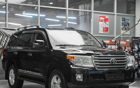 Toyota Land Cruiser 200, 2012 год, 3 299 000 рублей, 3 фотография