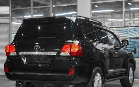 Toyota Land Cruiser 200, 2012 год, 3 299 000 рублей, 6 фотография