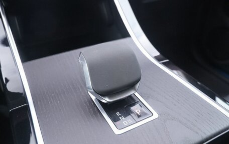 Land Rover Range Rover Evoque II, 2025 год, 5 800 000 рублей, 20 фотография