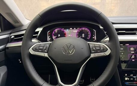 Volkswagen Passat CC, 2024 год, 4 200 000 рублей, 8 фотография