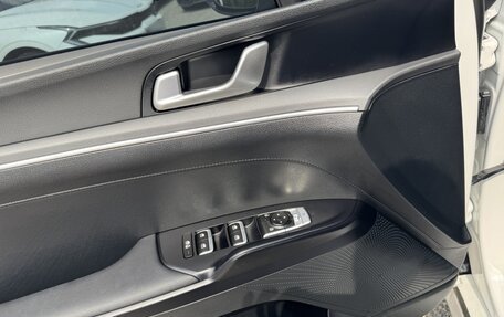 KIA K5, 2023 год, 3 400 000 рублей, 12 фотография