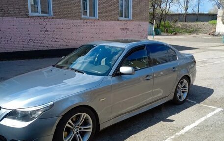 BMW 5 серия, 2006 год, 950 000 рублей, 1 фотография