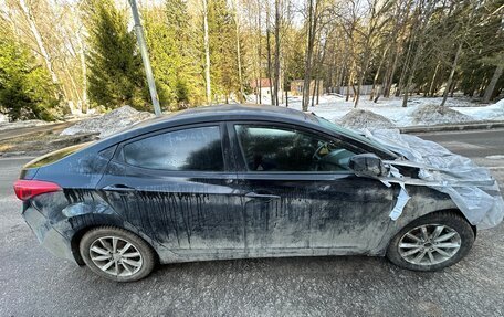Hyundai Elantra V, 2013 год, 550 000 рублей, 1 фотография