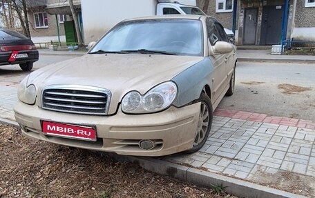 Hyundai Sonata IV рестайлинг, 2004 год, 180 000 рублей, 1 фотография