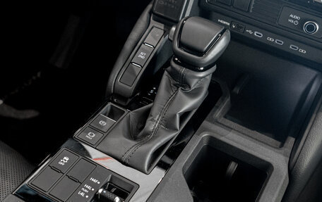 Toyota Land Cruiser Prado, 2025 год, 11 235 000 рублей, 28 фотография