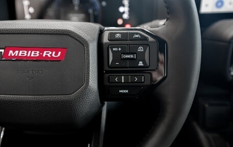 Toyota Land Cruiser Prado, 2025 год, 11 235 000 рублей, 26 фотография