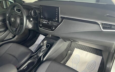 Toyota Corolla, 2022 год, 1 699 000 рублей, 11 фотография