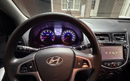 Hyundai Solaris II рестайлинг, 2014 год, 740 000 рублей, 9 фотография