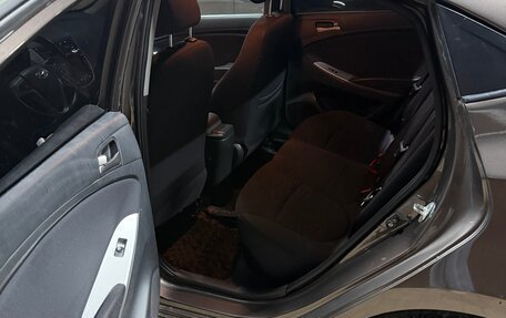 Hyundai Solaris II рестайлинг, 2014 год, 740 000 рублей, 13 фотография