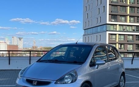 Honda Fit III, 2002 год, 250 000 рублей, 3 фотография