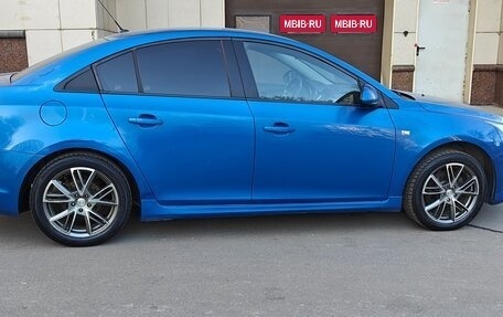 Chevrolet Cruze II, 2011 год, 630 000 рублей, 3 фотография