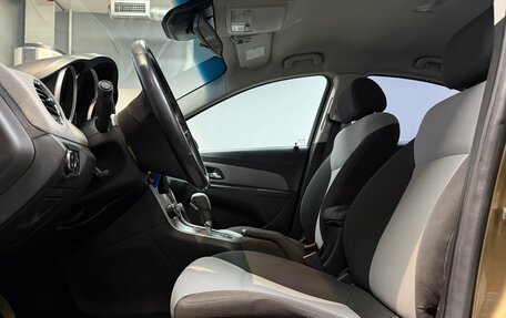 Chevrolet Cruze II, 2013 год, 775 000 рублей, 8 фотография