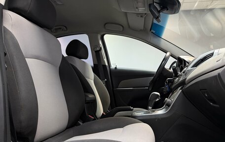 Chevrolet Cruze II, 2013 год, 775 000 рублей, 16 фотография