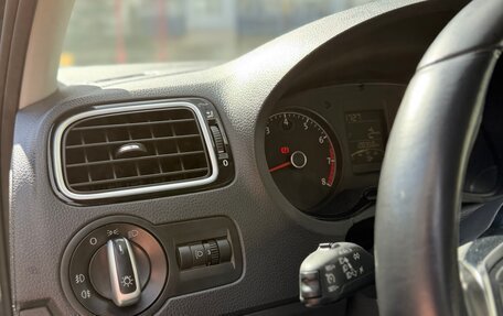 Volkswagen Polo VI (EU Market), 2018 год, 1 085 000 рублей, 21 фотография