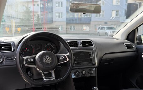 Volkswagen Polo VI (EU Market), 2018 год, 1 085 000 рублей, 14 фотография