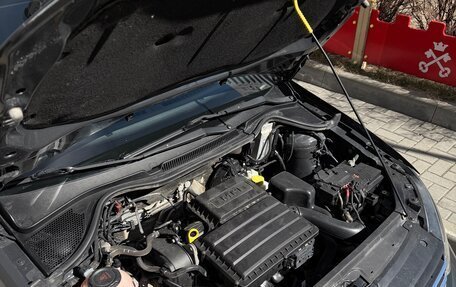 Volkswagen Polo VI (EU Market), 2018 год, 1 085 000 рублей, 26 фотография