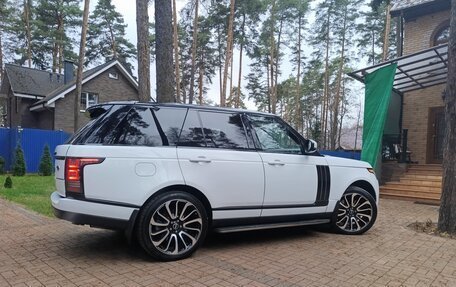 Land Rover Range Rover IV рестайлинг, 2015 год, 3 650 000 рублей, 4 фотография