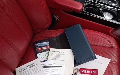 Land Rover Range Rover IV рестайлинг, 2015 год, 3 650 000 рублей, 13 фотография