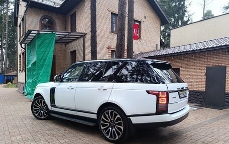 Land Rover Range Rover IV рестайлинг, 2015 год, 3 650 000 рублей, 3 фотография