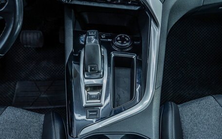 Peugeot 3008 II, 2018 год, 1 602 000 рублей, 16 фотография