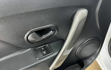 Renault Sandero II рестайлинг, 2018 год, 835 000 рублей, 18 фотография