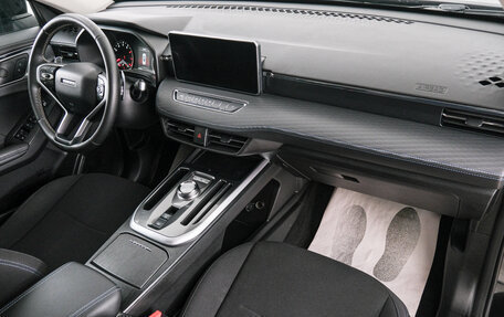 Haval Jolion, 2023 год, 1 799 000 рублей, 18 фотография