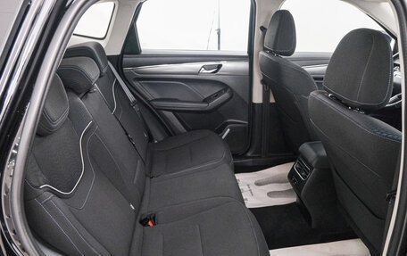 Haval Jolion, 2023 год, 1 799 000 рублей, 23 фотография