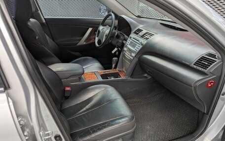 Toyota Camry, 2011 год, 1 280 000 рублей, 17 фотография