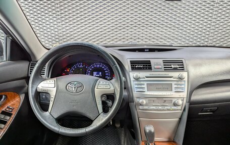 Toyota Camry, 2011 год, 1 280 000 рублей, 20 фотография