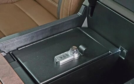 Toyota Tundra, 2025 год, 9 500 000 рублей, 20 фотография