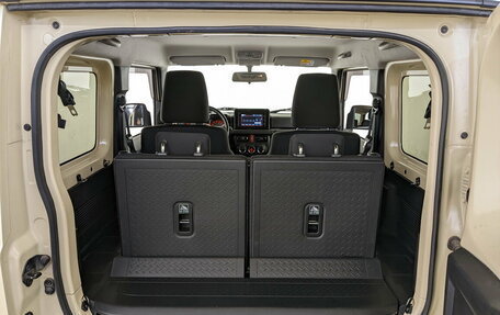 Suzuki Jimny, 2020 год, 2 650 000 рублей, 10 фотография