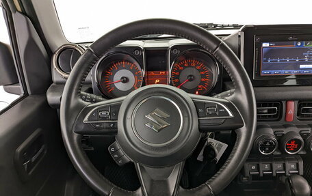 Suzuki Jimny, 2020 год, 2 650 000 рублей, 21 фотография