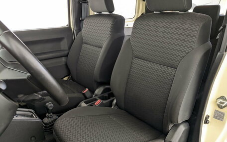 Suzuki Jimny, 2020 год, 2 650 000 рублей, 20 фотография