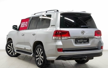 Toyota Land Cruiser 200, 2018 год, 7 995 000 рублей, 7 фотография