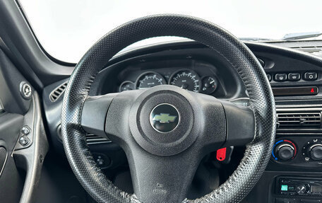 Chevrolet Niva I рестайлинг, 2018 год, 899 000 рублей, 17 фотография