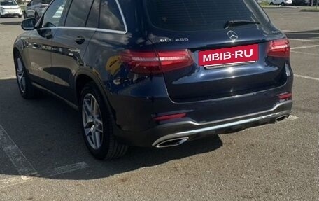 Mercedes-Benz GLC, 2017 год, 2 700 000 рублей, 3 фотография