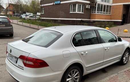 Skoda Superb III рестайлинг, 2014 год, 1 345 000 рублей, 5 фотография