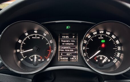 Skoda Superb III рестайлинг, 2014 год, 1 345 000 рублей, 26 фотография