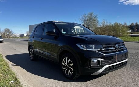 Volkswagen T-Cross I, 2022 год, 1 630 000 рублей, 7 фотография