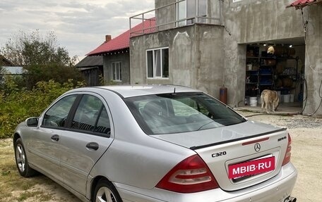 Mercedes-Benz C-Класс, 2002 год, 600 000 рублей, 4 фотография
