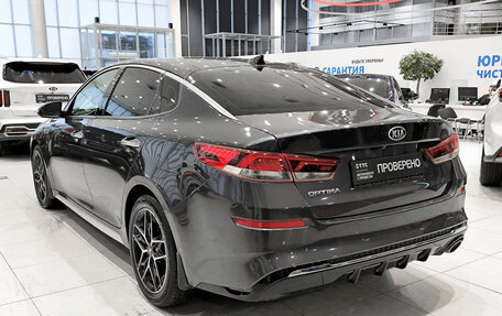 KIA Optima IV, 2019 год, 1 850 000 рублей, 8 фотография