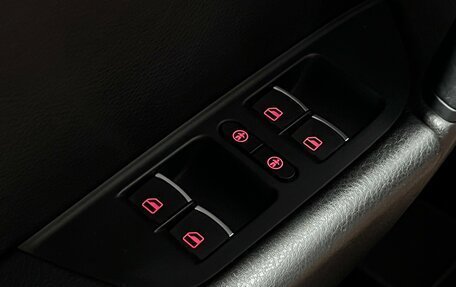 Volkswagen Touareg III, 2014 год, 2 299 000 рублей, 16 фотография