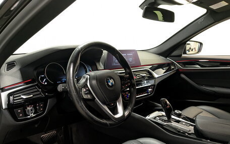 BMW 5 серия, 2020 год, 3 650 000 рублей, 16 фотография