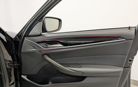 BMW 5 серия, 2020 год, 3 650 000 рублей, 25 фотография