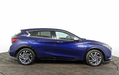 Infiniti Q30, 2017 год, 2 550 000 рублей, 4 фотография
